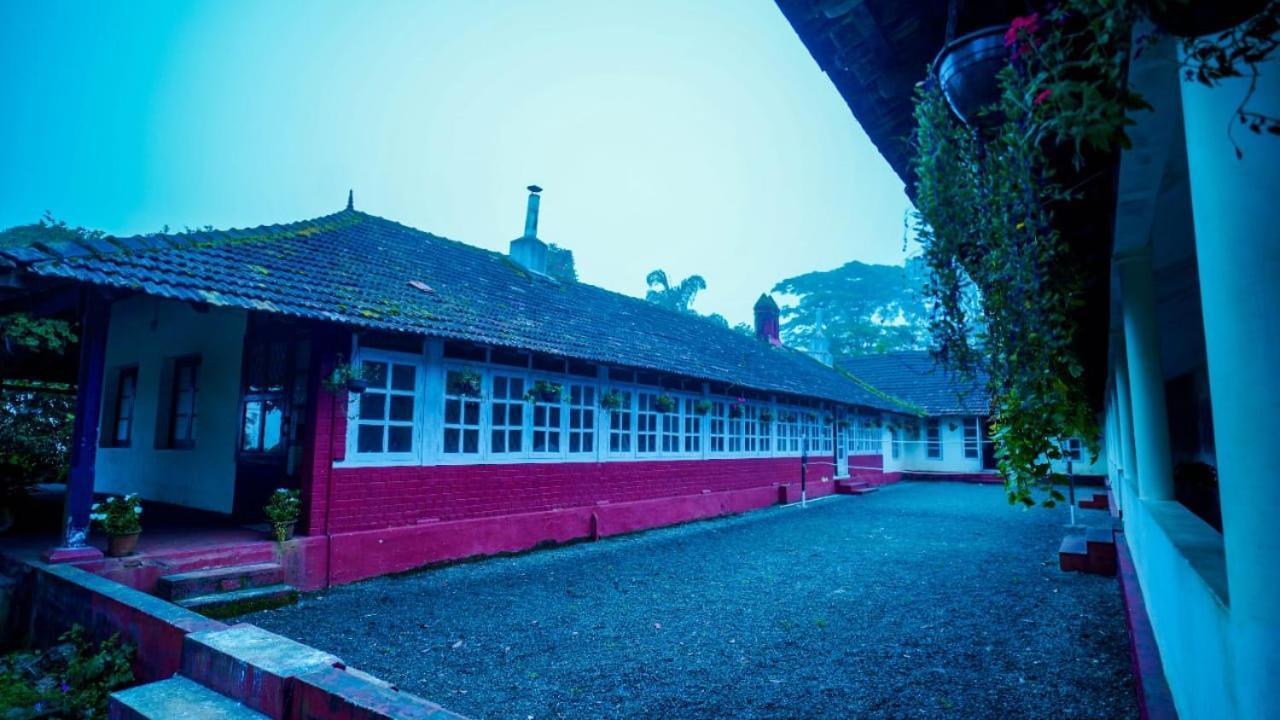 Tea Tours Ripon Heritage Bungalow Meppādi Exterior photo